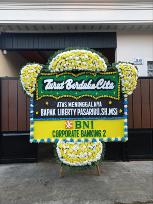 Papan Bunga Duka di Wangurer